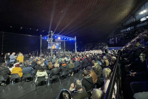 Rászolgálna a vészesen fogyatkozó vajdasági magyarság