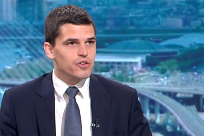 AMIKOR A HATALOM A GYŰLÖLET NYELVÉN SZÓL  