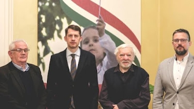 BIBIRCSÓKOS KAPCSOLATOK