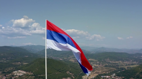 A „Szerb Világ” alakítása  