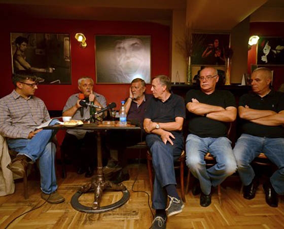 A politikus Napló Kör