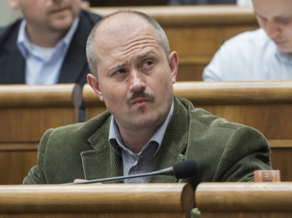 Ahol a szélsőjobb megtanulta visszafogni a szájhősködést