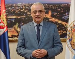 VMDK: A szabadkai polgármester minden polgár érdekében jár-e el, vagy egyetlen politikai párt érdekeit szolgálja?