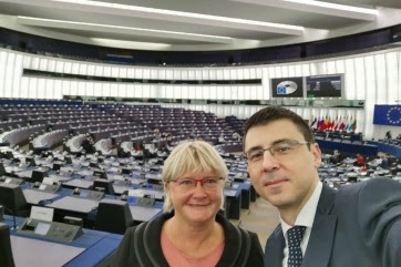 „Ismerje el végre az EP Szerbia eredményeit!”?  