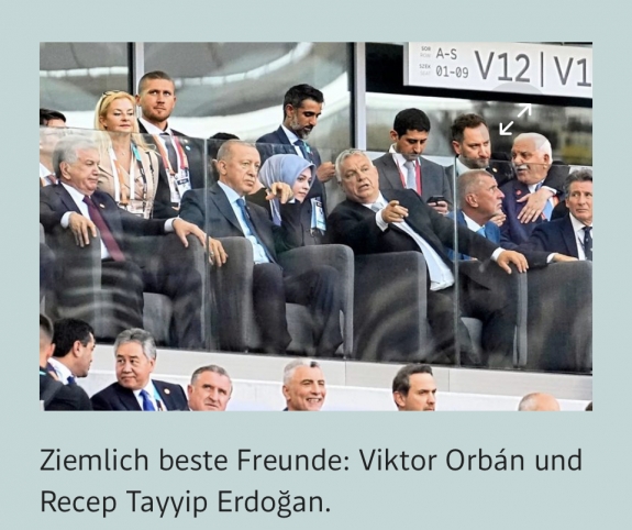 Kurz volt osztrák kancellár beszállt az Orbán körüli autokrata körtáncba