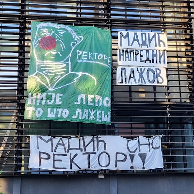 A PÁRTPOLITIKAI LABDA VISSZAPATTANT AZ ÚJVIDÉKI EGYETEMEN