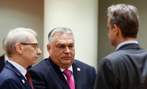 Hogy mégse kelljen behúzott farokkal elsomfordálni