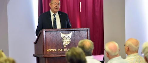 Egy kerek asztalról (is) – ami nem volt az