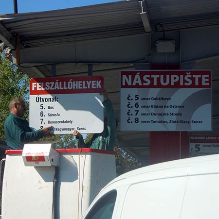 A Kétnyelvű Dél-Szlovákia mozgalom